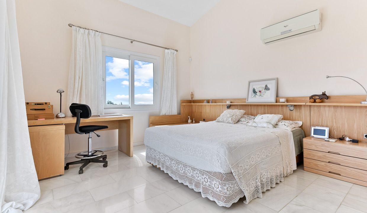 5 Bedroom Villa For Sale - Secret Valley/Venus Rock, Paphos: ID 400 13 - ID 400 - Comark Estates