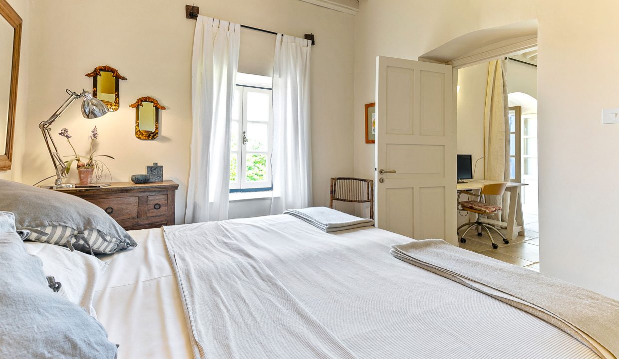 3 Bedroom House For Sale - Anogyra Village, Limassol: ID 452 26 - ID 452 - Comark Estates