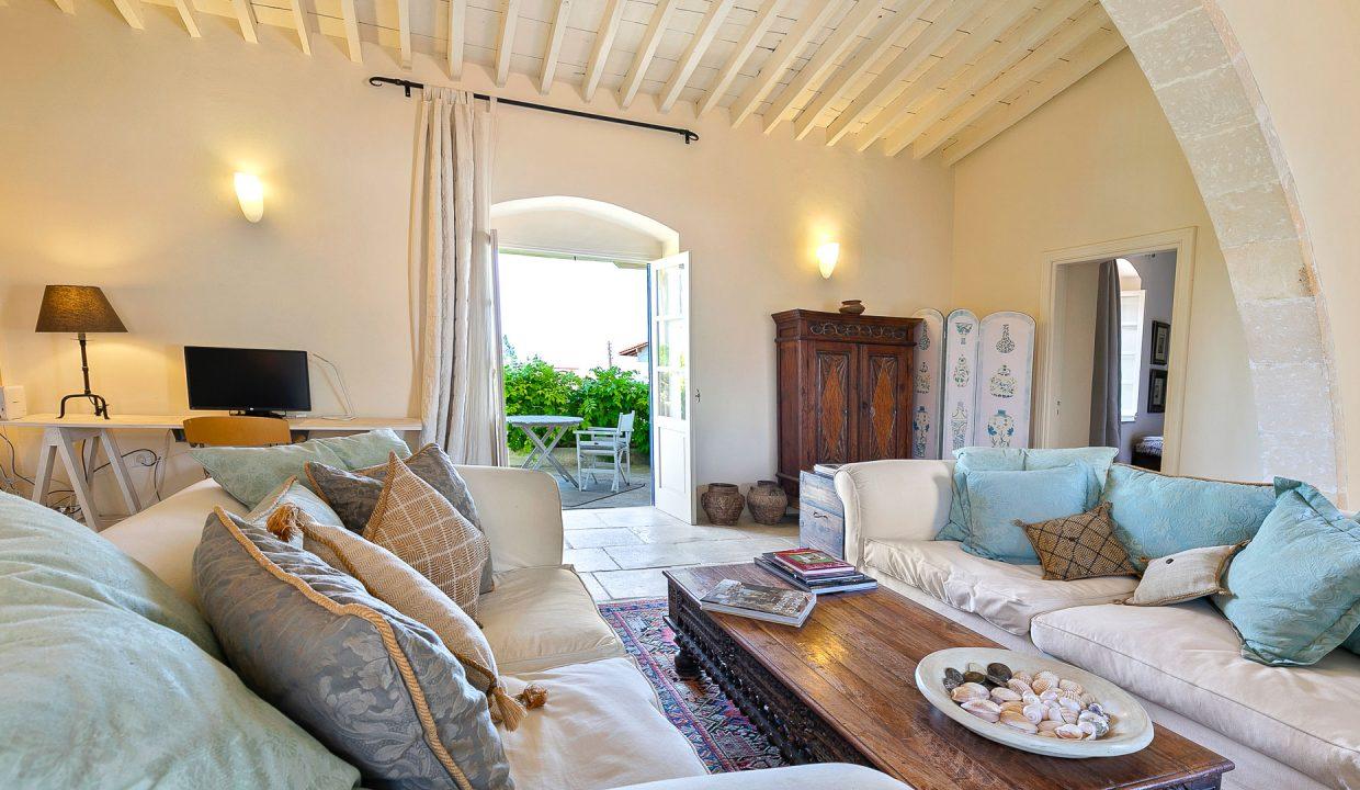 3 Bedroom House For Sale - Anogyra Village, Limassol: ID 452 28 - ID 452 - Comark Estates