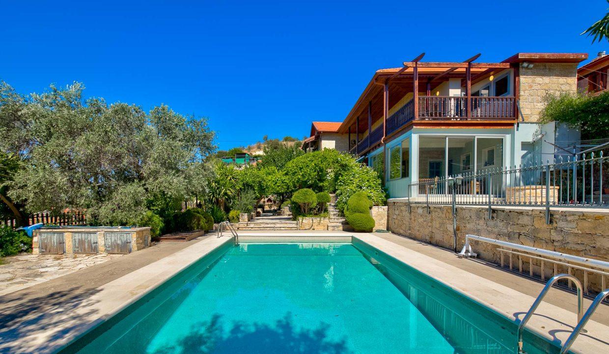 4 Bedroom Villa For Sale - Vouni Village, Limassol: ID 475 38 - ID 475 - Comark Estates