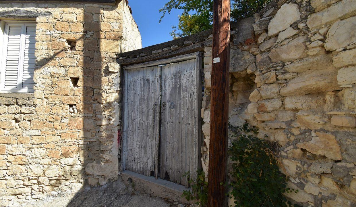 2 Bedroom Village House for Restoration For Sale - Arsos Village, Limassol: ID 496 06 - ID 496 - Comark Estates