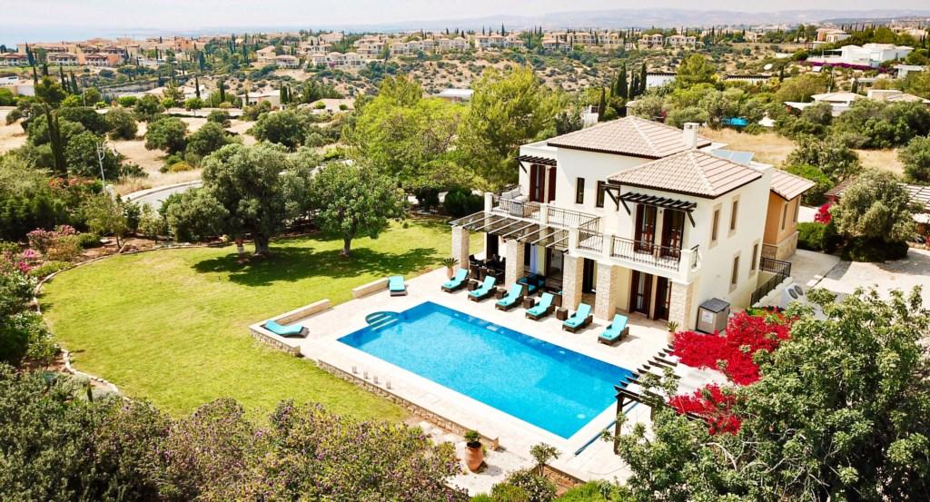 5 Bedroom Villa For Sale - Eastern Plateau, Aphrodite Hills, Paphos: ID 523 04 - ID 523 - Comark Estates