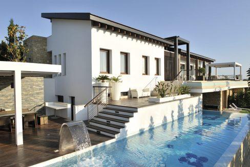 5 Bedroom Villa For Sale - Aphrodite Hills, Paphos: ID 528 04 - ID 528 - Comark Estates