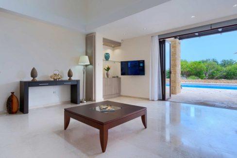 5 Bedroom Villa For Sale - Eastern Plateau, Aphrodite Hills, Paphos: ID 523 09 - ID 523 - Comark Estates