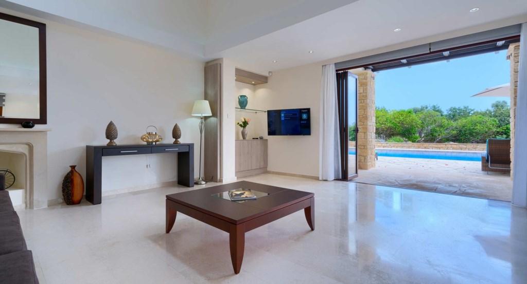 5 Bedroom Villa For Sale - Eastern Plateau, Aphrodite Hills, Paphos: ID 523 09 - ID 523 - Comark Estates