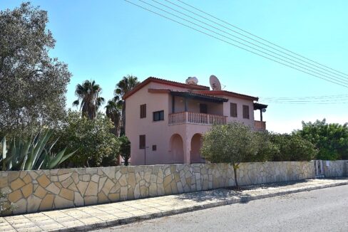 4 Bedroom House For Sale - Secret Valley/Venus Rock, Kouklia, Paphos: ID 517 01 - ID 518 - Comark Estates