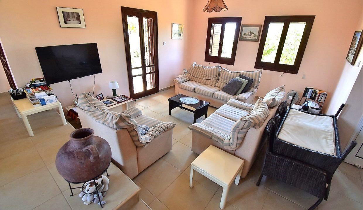 4 Bedroom House For Sale - Secret Valley/Venus Rock, Kouklia, Paphos: ID 517 12 - ID 518 - Comark Estates