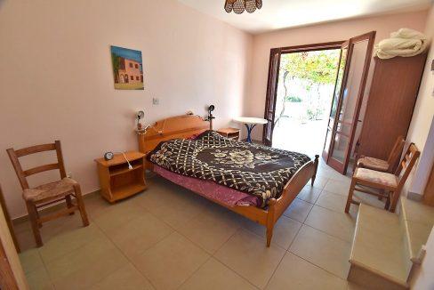 4 Bedroom House For Sale - Secret Valley/Venus Rock, Kouklia, Paphos: ID 517 15 - ID 518 - Comark Estates