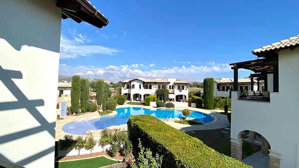 4 Bedroom Villa For Sale - Helios Heights, Aphrodite Hills, Paphos: 526 32 - ID 526 - Comark Estates