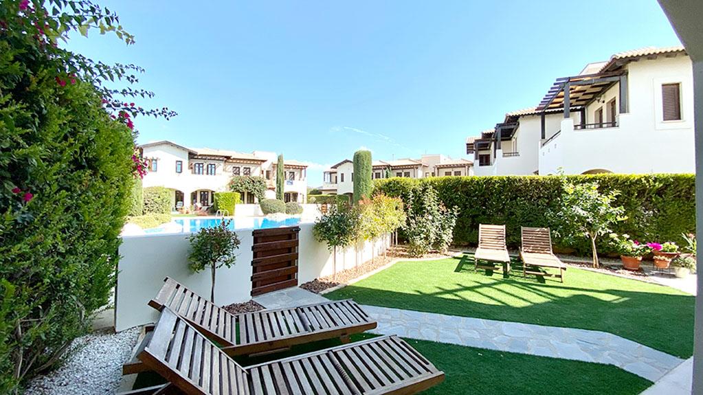 4 Bedroom Villa For Sale - Helios Heights, Aphrodite Hills, Paphos: 526 01 - ID 526 - Comark Estates
