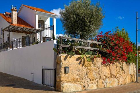 3 Bedroom Villa For Sale - Pissouri Village, Limassol: ID 531 03 - ID 531 - Comark Estates