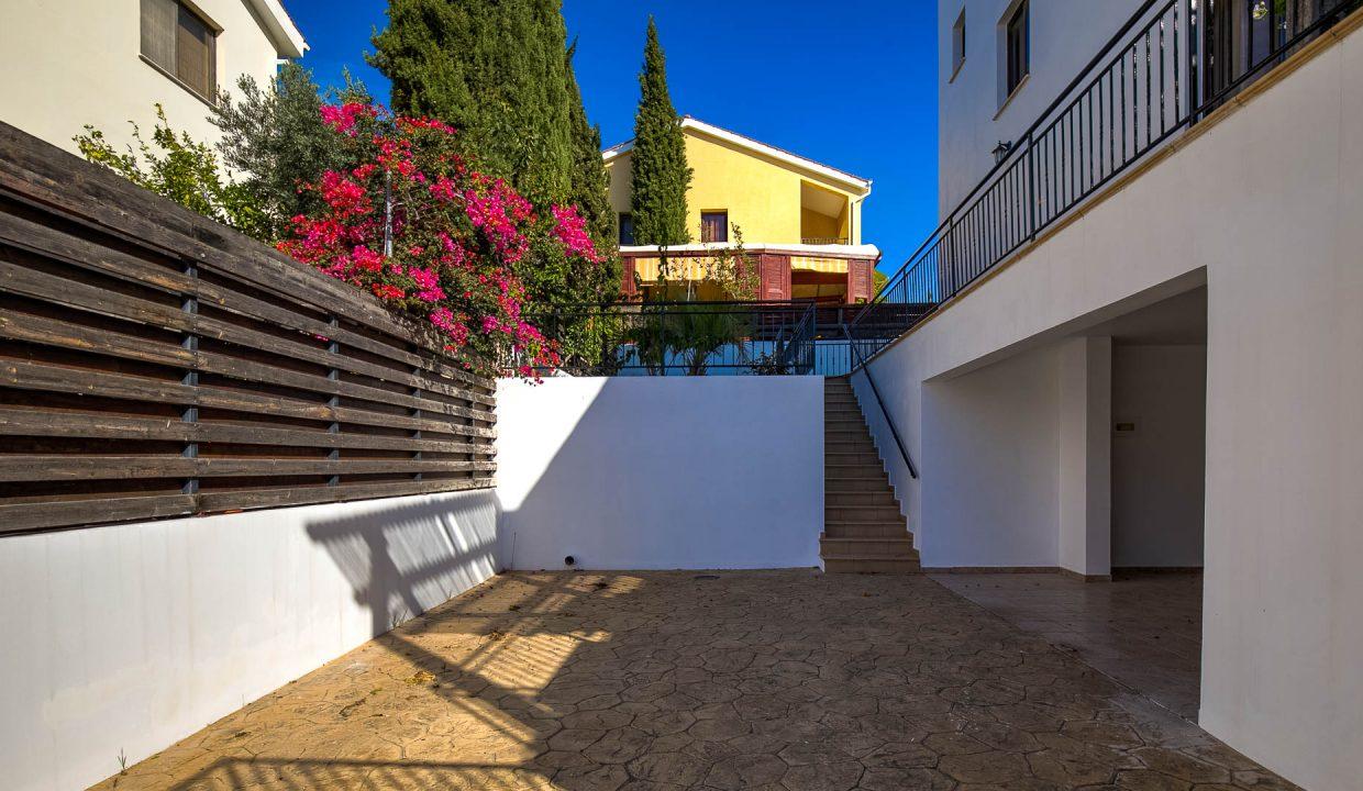 3 Bedroom Villa For Sale - Pissouri Village, Limassol: ID 531 04 - ID 531 - Comark Estates