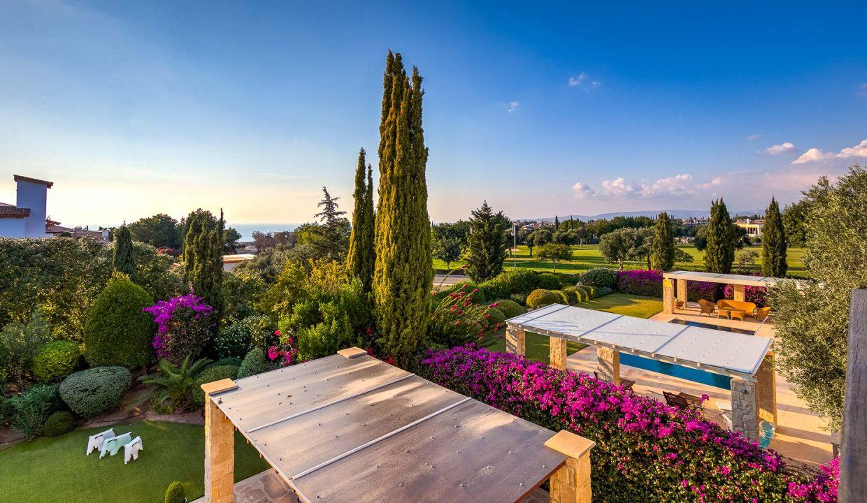 4 Bedroom Villa For Sale - Aphrodite Hills, Paphos: ID 545 19 - ID 545 - Comark Estates)