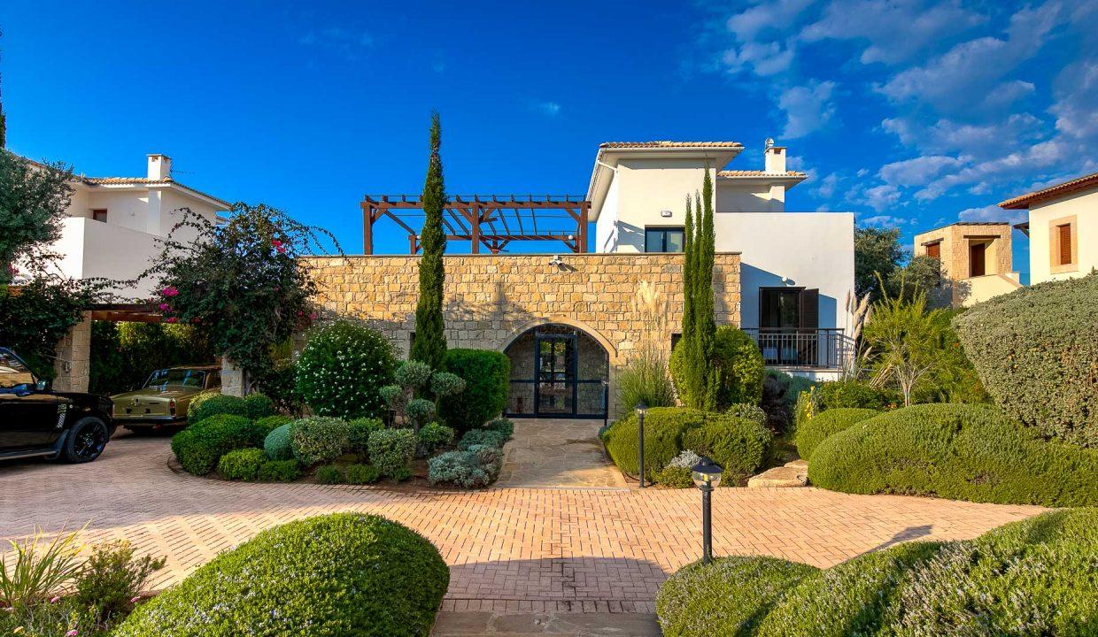 4 Bedroom Villa For Sale - Aphrodite Hills, Paphos: ID 545 03 - ID 545 - Comark Estates