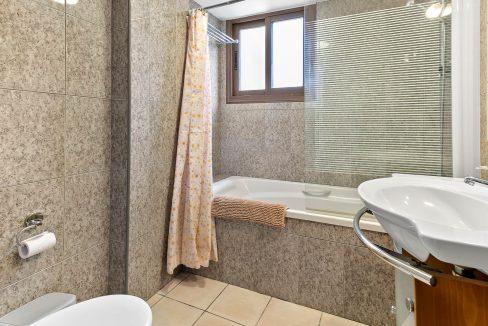 2 Bedroom Villa For Sale - Pissouri Bay, Limassol: ID 574 18 - ID 574 - Comark Estates