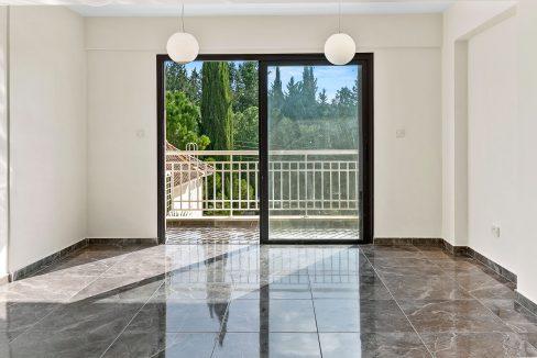 2 Bedroom Apartment For Sale - Kouklia Village, Paphos: ID 563 06 - ID 563 - Comark Estates
