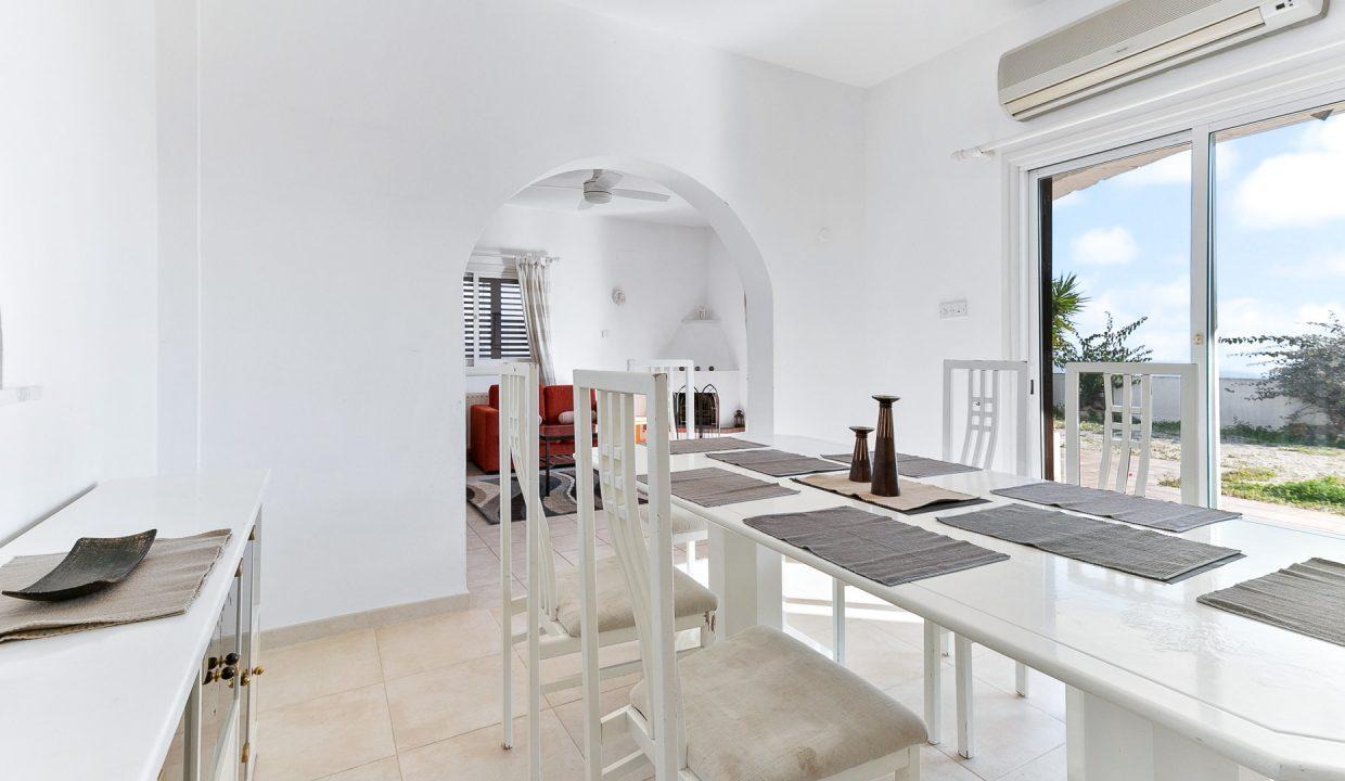 3 Bedroom Villa For Sale - Pissouri Village, Limassol: ID 560 06 - ID 560 - Comark Estates