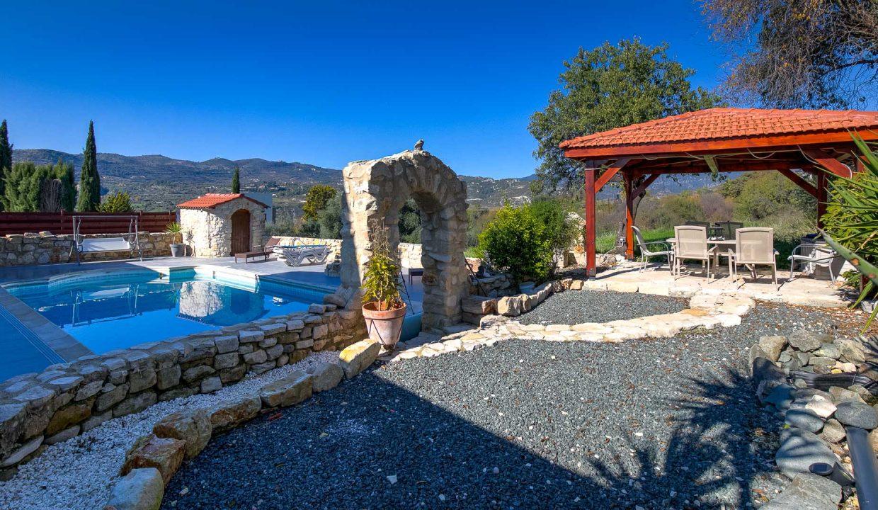 5 Bedroom Villa For Sale - Lania Village, Limassol: ID 559 40 - ID 559 - Comark Estates