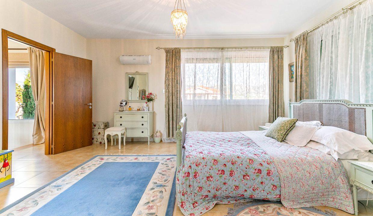 3 Bedroom Villa For Sale - Pyrgos, Limassol: ID 557 31 - ID 557 - Comark Estates