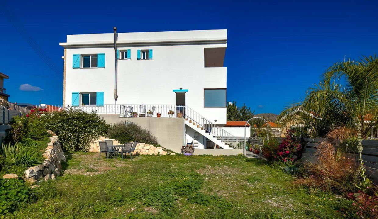 3 Bedroom Villa For Sale - Pyrgos, Limassol: ID 557 40 - ID 557 - Comark Estates