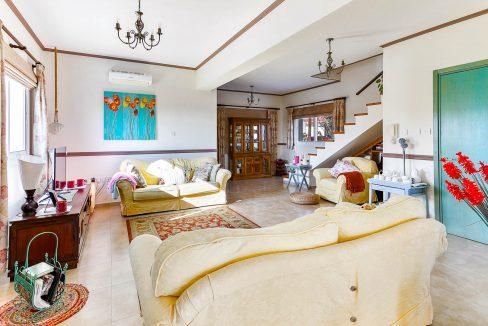 3 Bedroom Villa For Sale - Pyrgos, Limassol: ID 557 06 - ID 557 - Comark Estates
