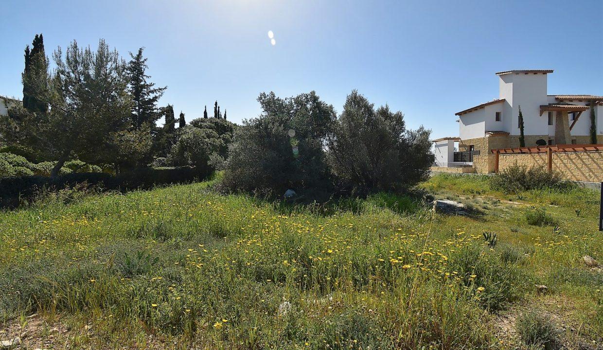 Plot For Sale - Eastern Plateau, Aphrodite Hills, Paphos: ID 586 05 - ID 586 - Comark Estates