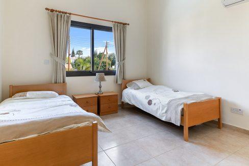 3 Bedroom Villa For Sale - Secret Valley/Venus Rock, Paphos: ID 594 11 - ID 594 - Comark Estates
