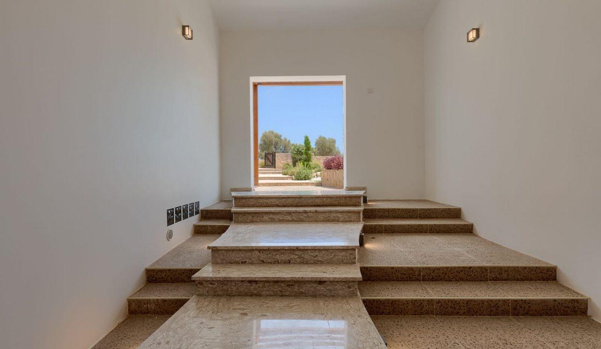 4 Bedroom Villa For Sale - Eastern Plateau, Aphrodite Hills, Paphos: ID 597 03 - ID 597 - Comark Estates