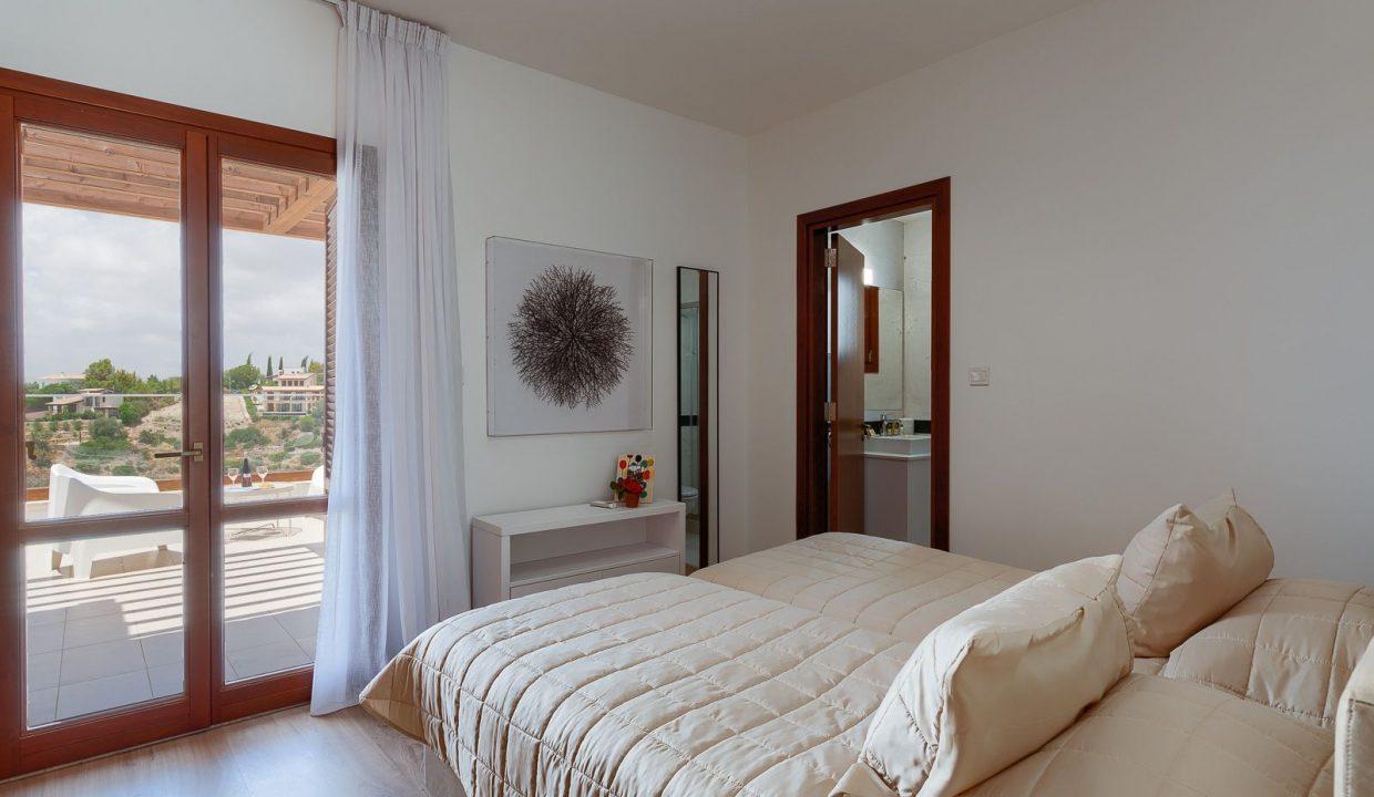 4 Bedroom Villa For Sale - Eastern Plateau, Aphrodite Hills, Paphos: ID 597 20 - ID 597 - Comark Estates