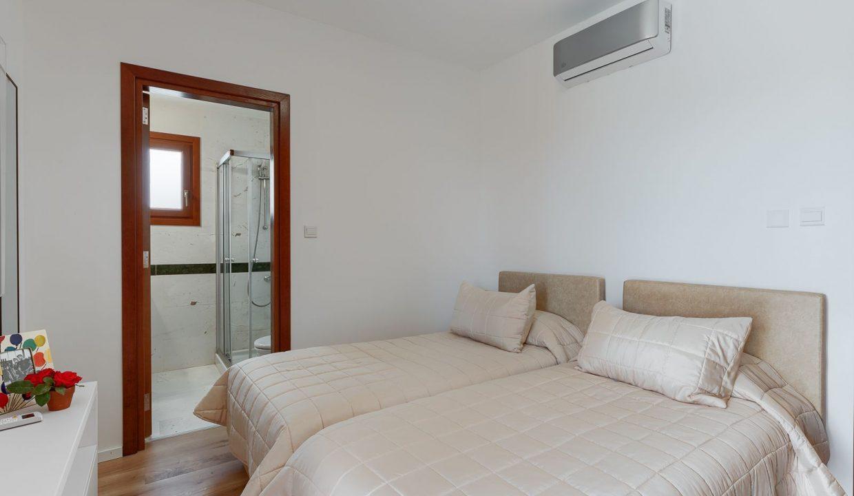 4 Bedroom Villa For Sale - Eastern Plateau, Aphrodite Hills, Paphos: ID 597 21 - ID 597 - Comark Estates
