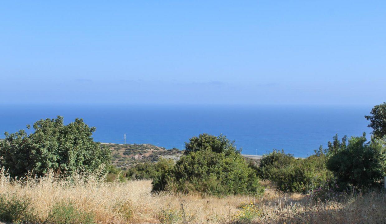 Plot For Sale - Eastern Plateau, Aphrodite Hills, Paphos: ID 618 01 - ID 618 - Comark Estates