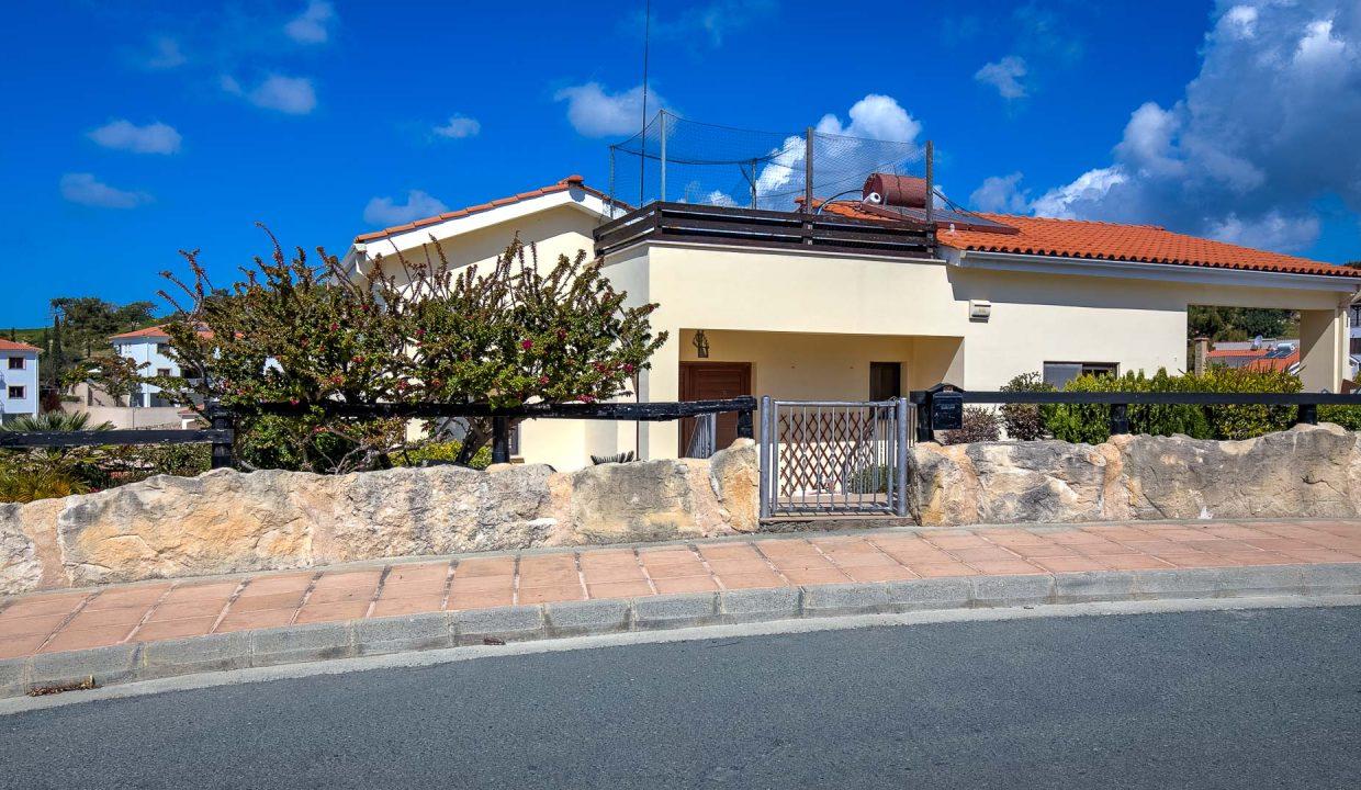 4 Bedroom Villa For Sale - Pissouri Village, Pissouri, Limassol: ID 605 16 - ID 605 - Comark Estates
