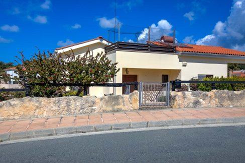 4 Bedroom Villa For Sale - Pissouri Village, Pissouri, Limassol: ID 605 16 - ID 605 - Comark Estates