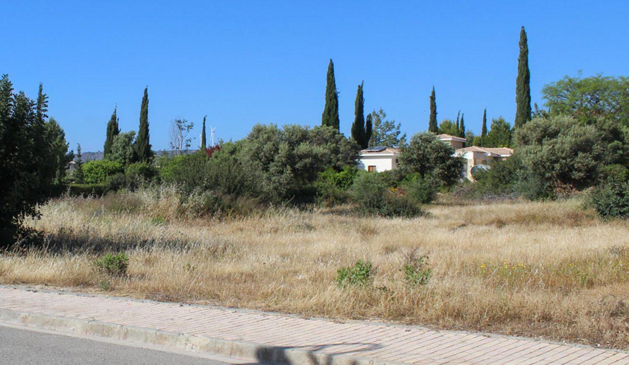 Plot For Sale - Eastern Plateau, Aphrodite Hills, Paphos: ID 622 01 - ID 622 - Comark Estates
