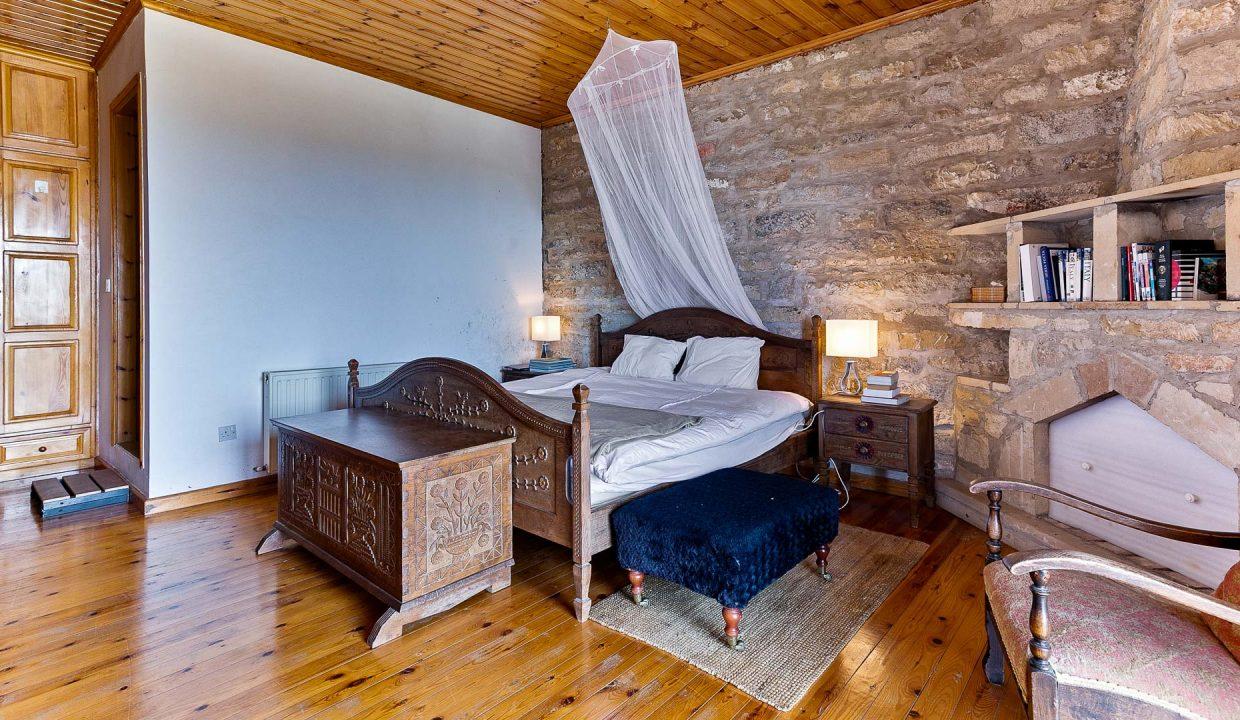 7 Bedroom Village House For Sale - Vouni Village, Limassol: ID 627 16 - ID 627 - Comark Estates