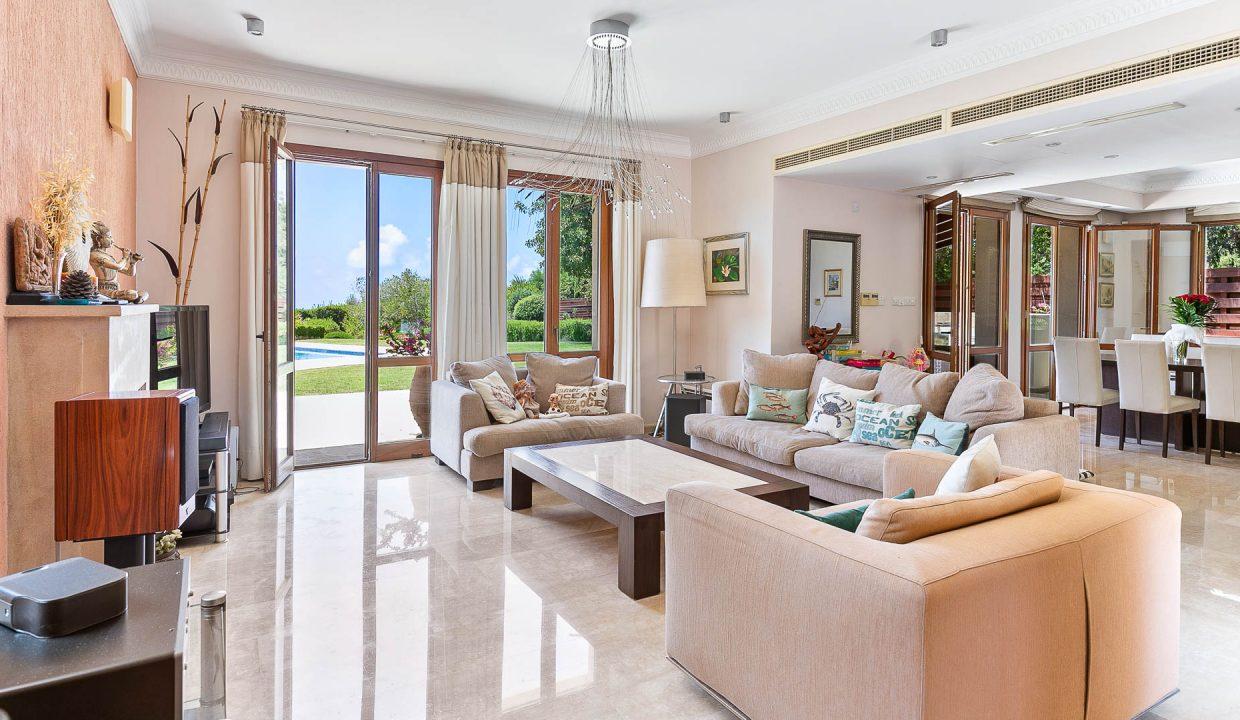 4 Bedroom Villa For Sale - Eastern Plateau, Aphrodite Hills, Paphos: ID 644 23 - ID 644 - Comark Estates