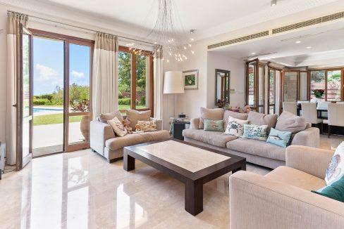 4 Bedroom Villa For Sale - Eastern Plateau, Aphrodite Hills, Paphos: ID 644 26 - ID 644 - Comark Estates