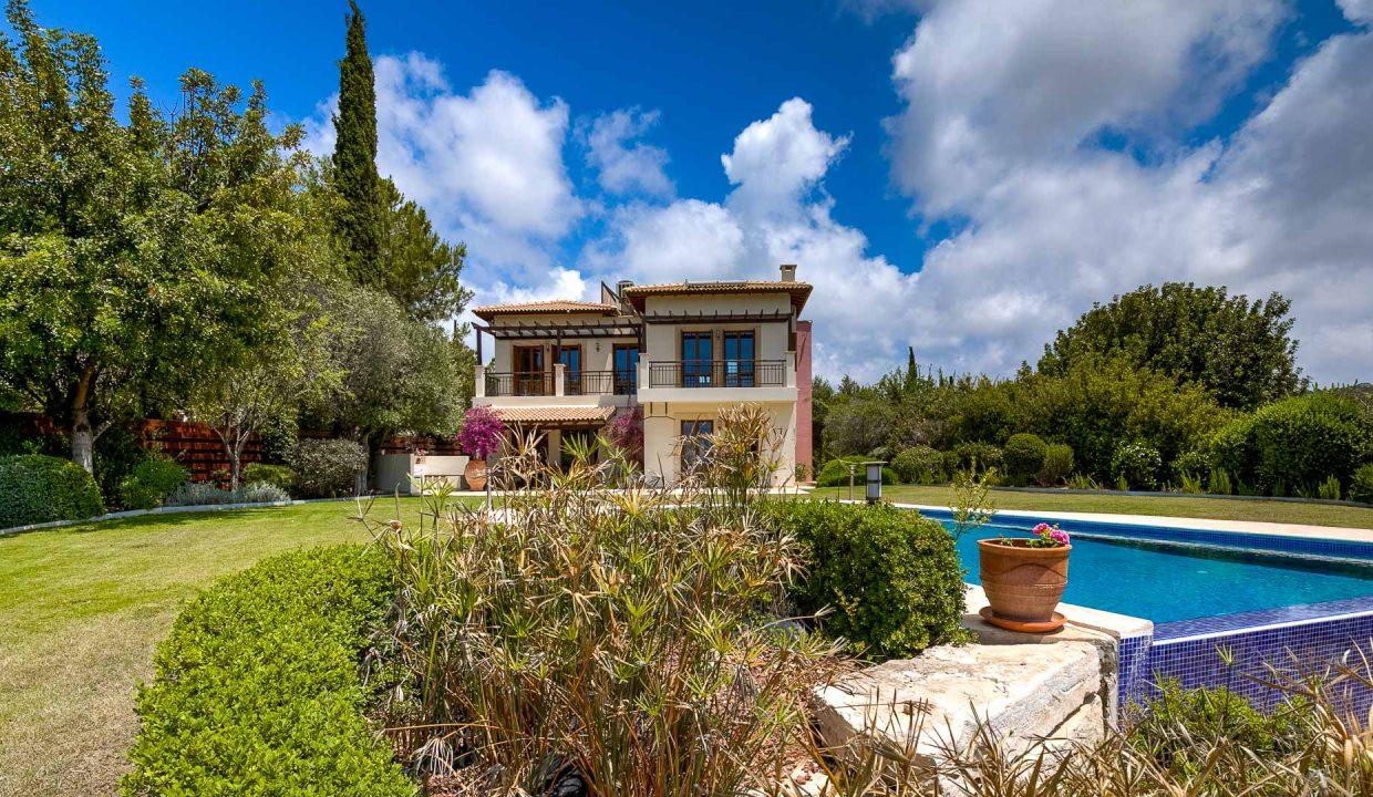 4 Bedroom Villa For Sale - Eastern Plateau, Aphrodite Hills, Paphos: ID 644 36 - ID 644 - Comark Estates