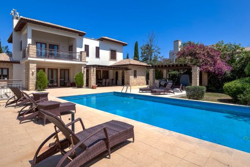 4 Bedroom Villa For Sale - Eastern Plateau, Aphrodite Hills, Paphos: ID 647 01 - ID 647 - Comark Estates