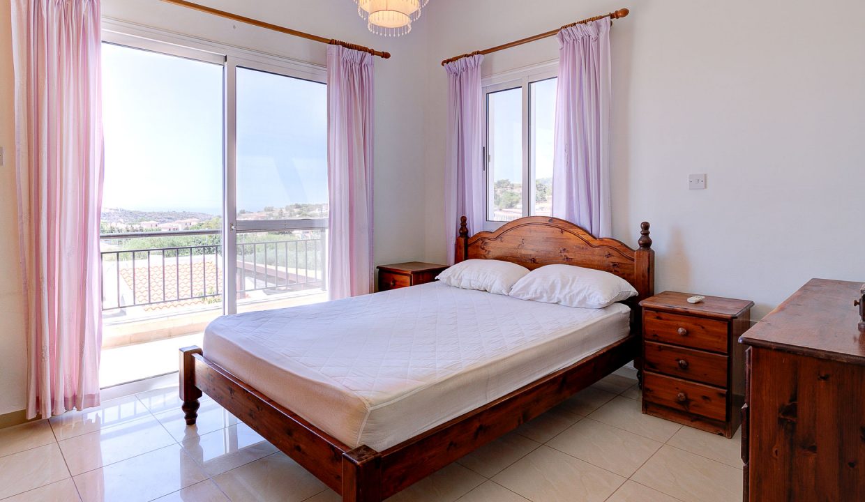 4 Bedroom House For Sale - Pissouri Village, Limassol: ID 663 14 - ID 663 - Comark Estates