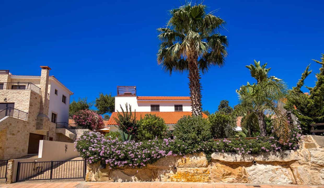 3 Bedroom Villa For Sale - Pine Bay, Pissouri Village, Limassol: ID 658 01 - ID 658 - Comark Estates