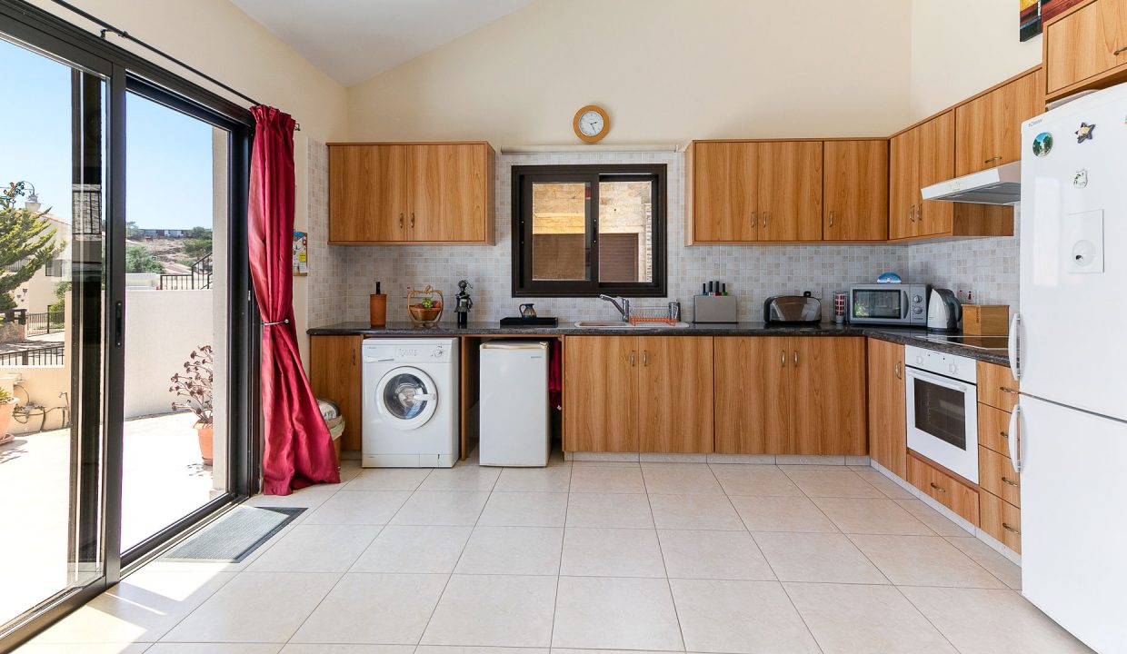 3 Bedroom Villa For Sale - Pine Bay, Pissouri Village, Limassol: ID 658 17 - ID 658 - Comark Estates