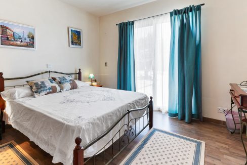 6 Bedroom Villa For Sale - Skarinou, Larnaca: ID 664 28 - ID 664 - Comark Estates