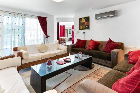 6 Bedroom Villa For Sale - Skarinou, Larnaca: ID 664 33 - ID 664 - Comark Estates