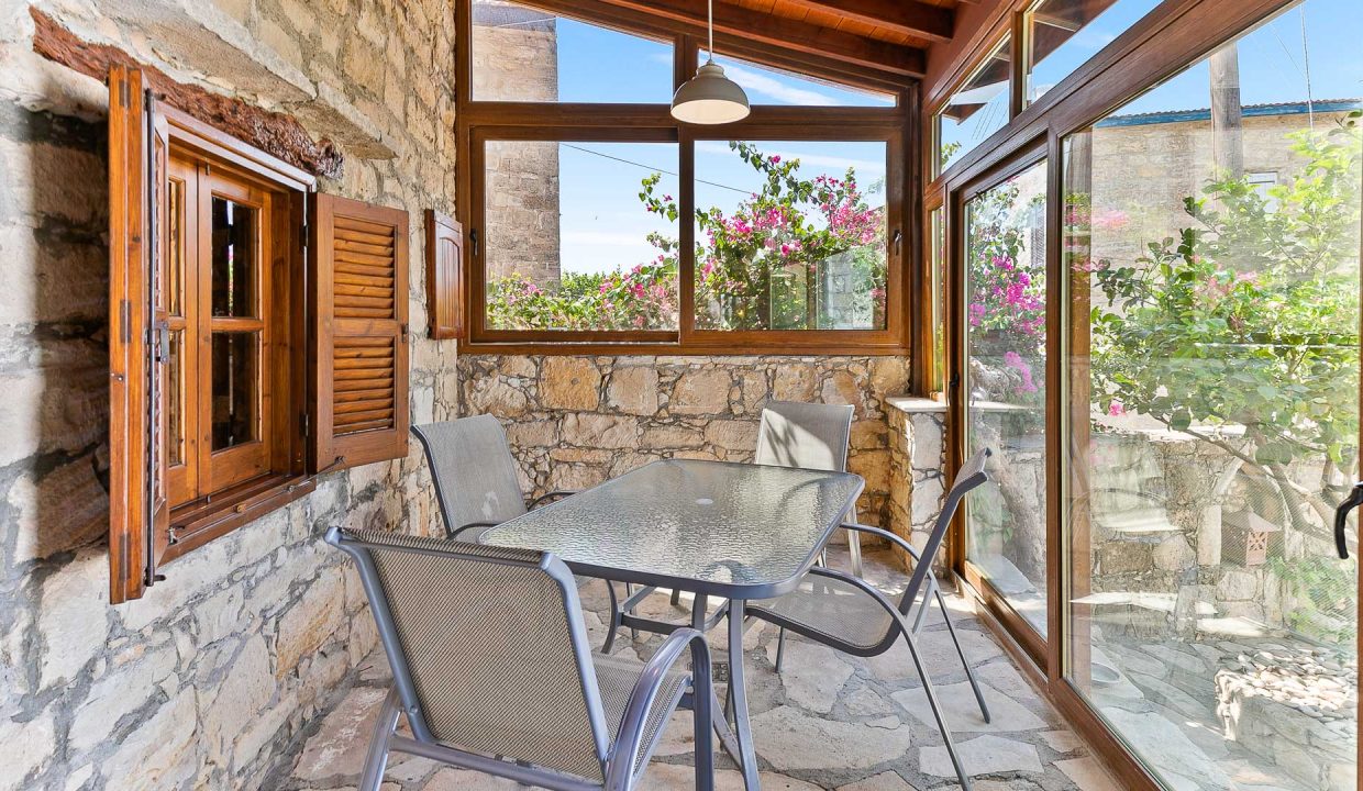 3 Bedroom Village House For Sale - Anogyra Village, Limassol: ID 680 08 - ID 680 - Comark Estates