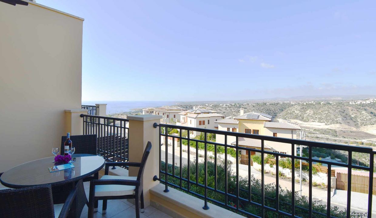 1 Bedroom Apartment For Sale - Theseus Village, Aphrodite Hills, Paphos: ID 712 01 - ID 712 - Comark Estates