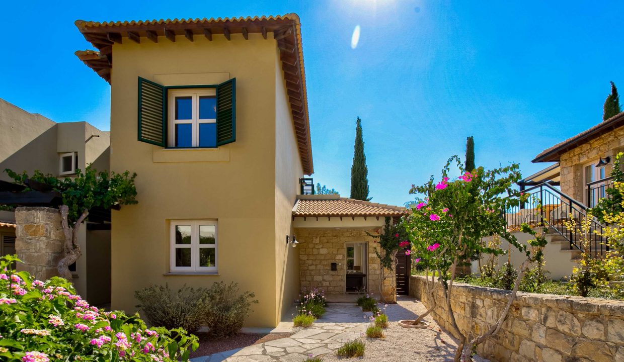 3 Bedroom Villa For Sale - Adonis Village, Aphrodite Hills, Paphos: ID 711 01 - ID 711 - Comark Estates