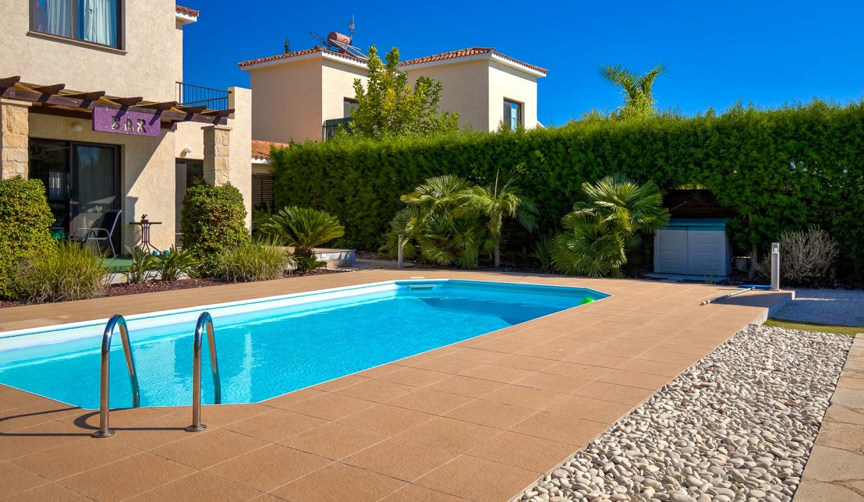 3 Bedroom Villa For Sale - Venus Rock/Secret Valley, Paphos: ID 725 20 - ID 725 - Comark Estates