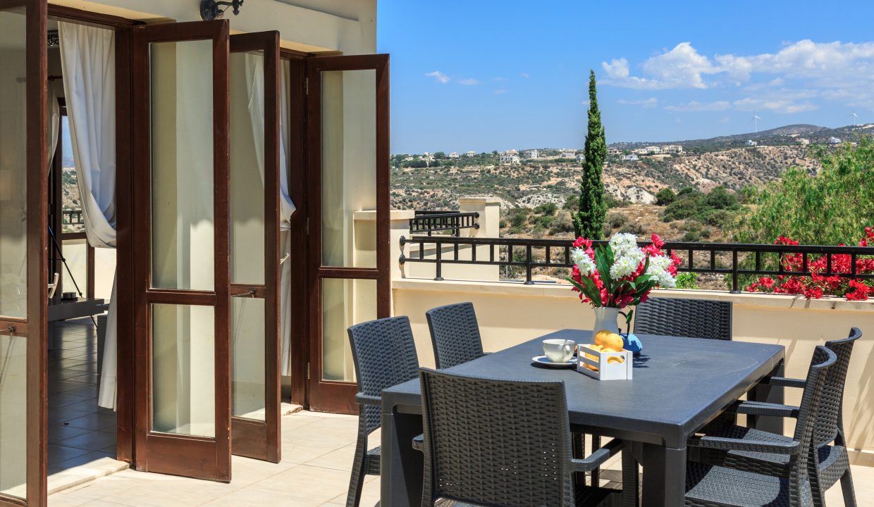 2 Bedroom Apartment For Sale - Zephyros Village, Aphrodite Hills, Paphos: ID 731 01 - ID 731 - Comark Estates