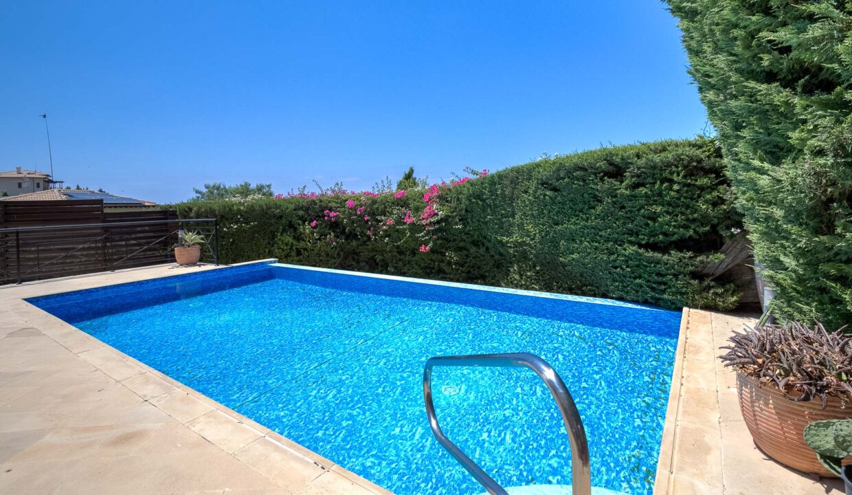 2 Bedroom Villa For Sale - Theseus Village, Aphrodite Hills, Paphos: ID 733 15 - ID 733 - Comark Estates